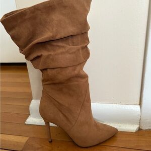 Elegant Tan Suede Women's Boots